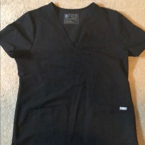 Figs medium black scrub top